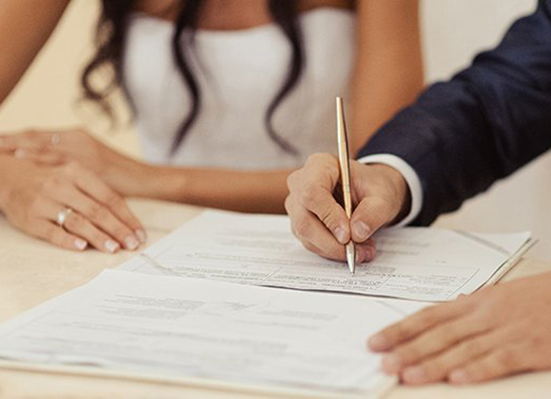 Đọc kỹ hợp đồng lao động