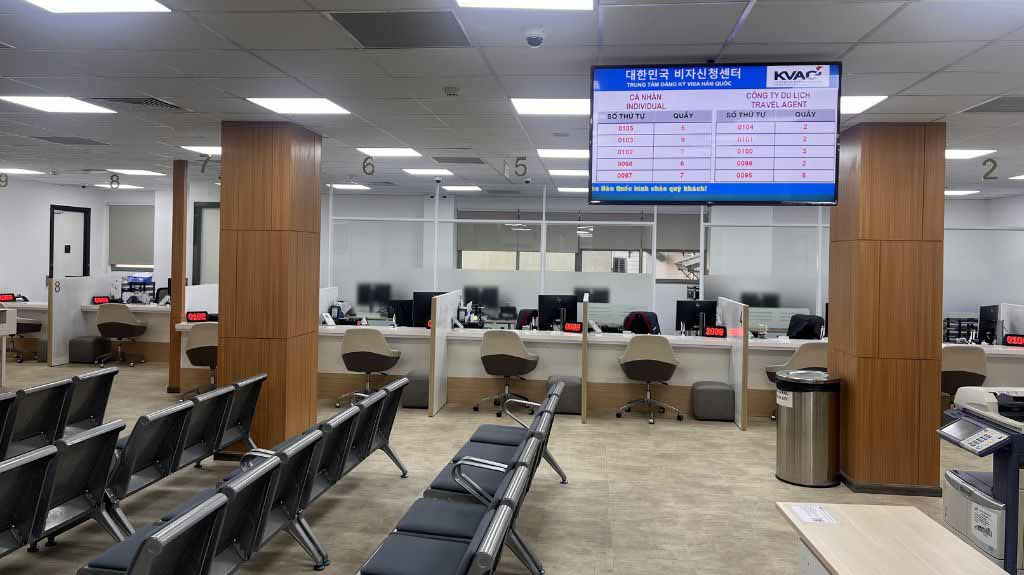 Phí chuyển phát, giao nhận kết quả visa (hộ chiếu) tại nhà