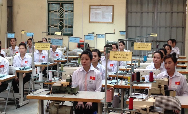 Thi tuyển, phỏng vấn đơn hàng may mặc tại Nhật như thế nào?