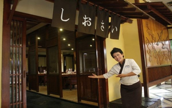 Ưu điểm của ngành nhà hàng khách sạn tại Nhật