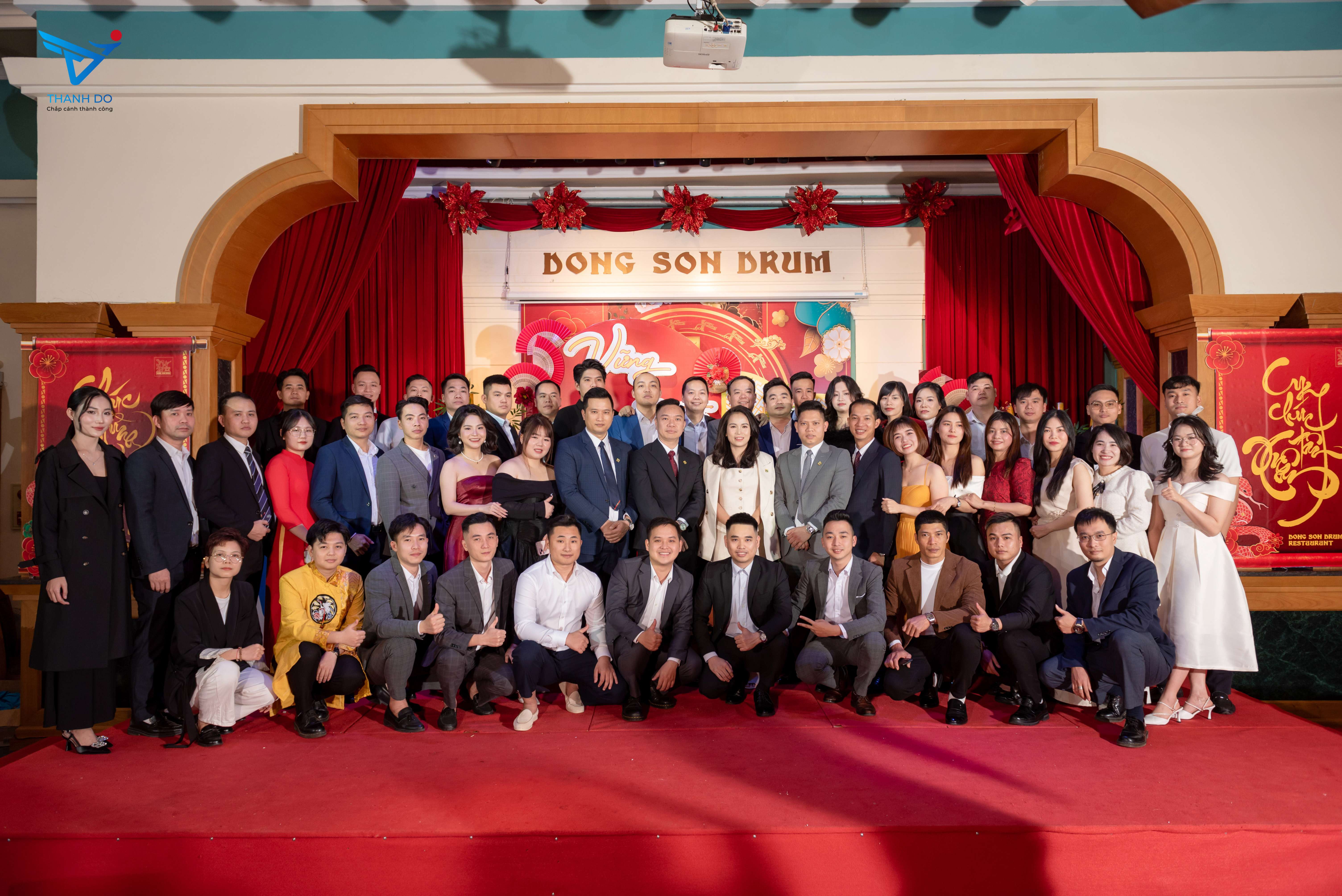 Thành Đô IES tổ chức Lễ tổng kết cuối năm 2024 và chào đón năm mới Ất Tỵ 2025